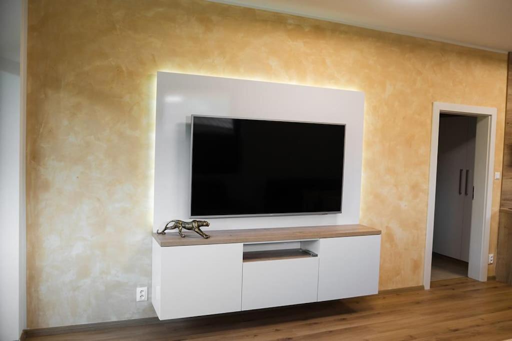 Ubytovani V Beskydech - Apartman Patrik Čeladná Buitenkant foto